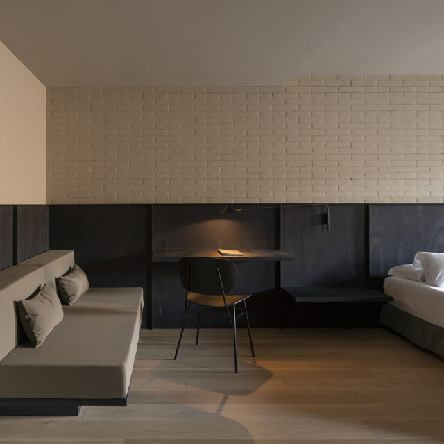 El hotel habitacion 14 a 1 640x640 - El hotel